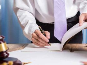 بهترین وکیل ثبتی